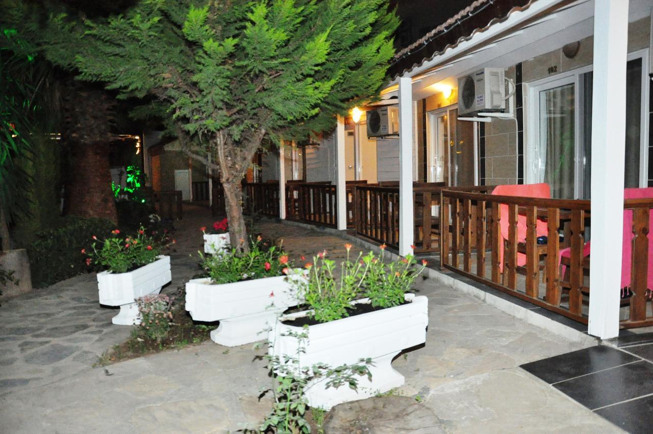 Durak Hotel Oeluedeniz Екстер'єр фото